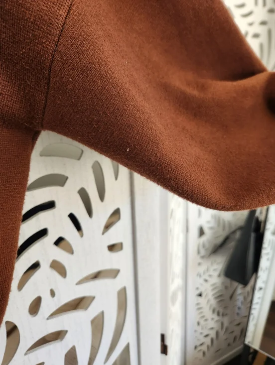 Frank & Oak Cropped Mock Neck Sweater - Picture 4 of 7